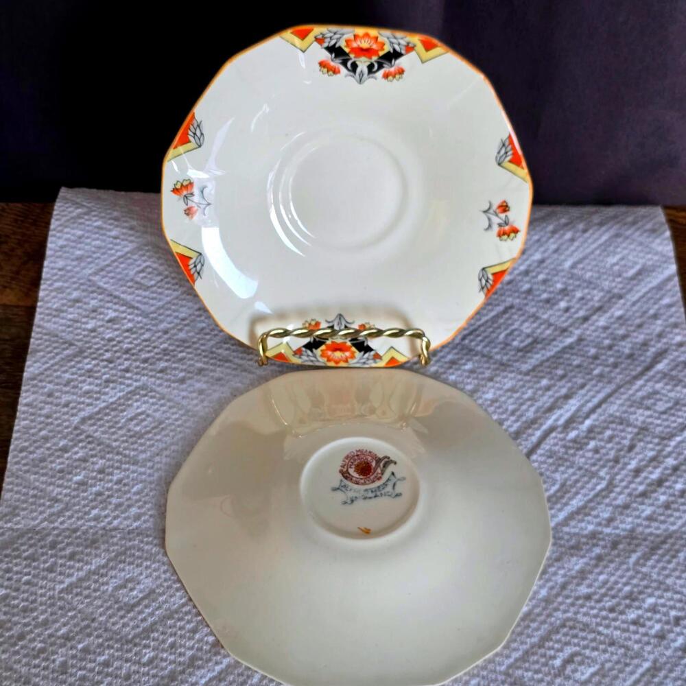 Alfred Meakin Marigold Balmoral Saucer Princess Shape Rare Art Deco 30s set of 2